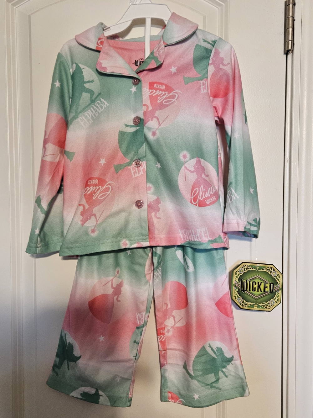 Girls' Pink & Green Wicked-Themed Pajama Set - Official Wicked